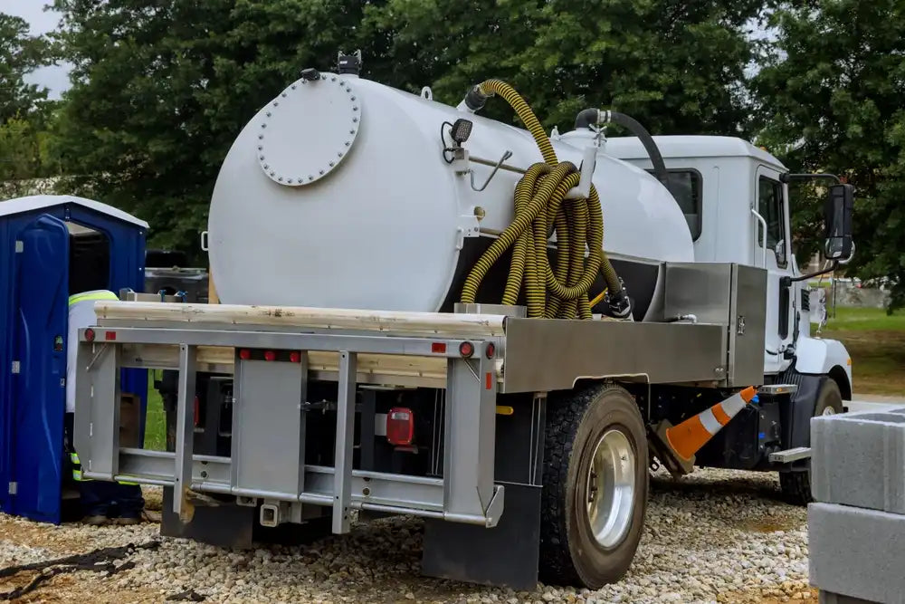 Septic truck